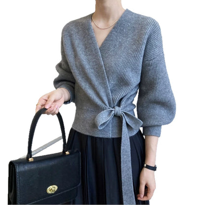 Gilet cache-cœur gris chiné, coupe courte à la taille
