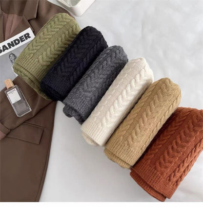 Écharpes en maille torsadée : vert olive, noir, gris anthracite, crème, miel et rouille